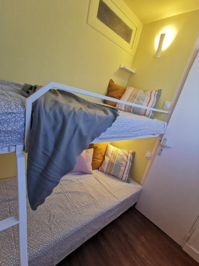 Appartements Acces Prive Plage De La Bergerie Hyères Zewnętrze zdjęcie