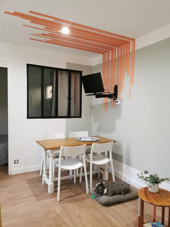 Appartements Acces Prive Plage De La Bergerie Hyères Zewnętrze zdjęcie