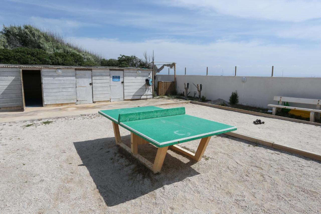 Appartements Acces Prive Plage De La Bergerie Hyères Zewnętrze zdjęcie